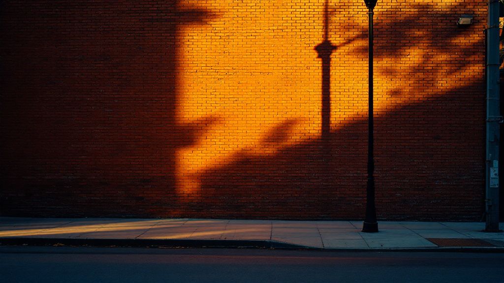 Abendlicht an einer Hauswand